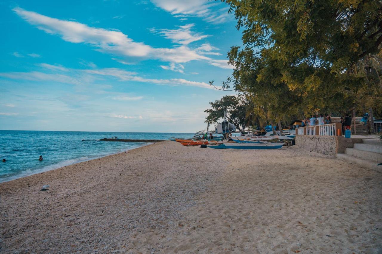 Island Front - Bangcogon Resort And Restaurant Oslob Dış mekan fotoğraf